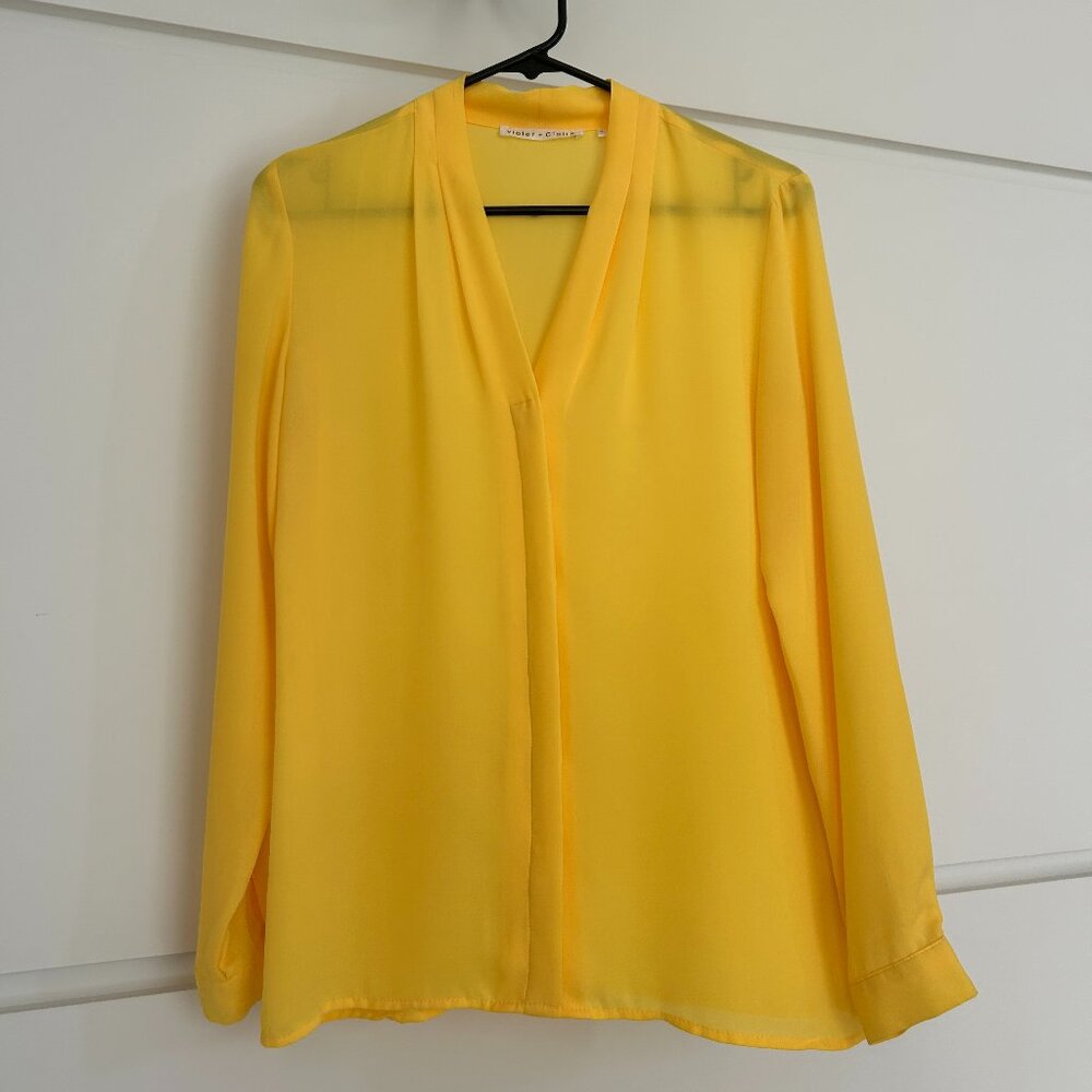 Violet + Claire Yellow Sheer Blouse Womens Size S Long Sleeve V-Neck